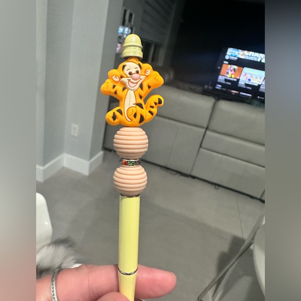 Brand new ✨ super cute baby tiger 🐯 metal pencil